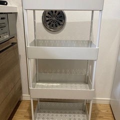 ４段ワゴン