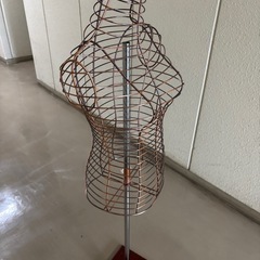 ワイヤー製トルソー