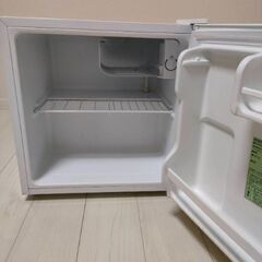 小型冷蔵庫（アイリスオオヤマ）