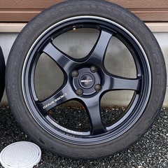 タイヤ・ホイールセットの画像