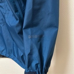 モンベル　ゴアテックス　マウンテンパーカーの画像