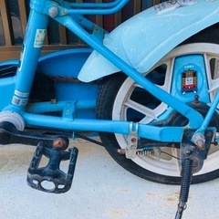 沢山のご応募ありがとうございます。取引予定決まりました【無料】トーマス 自転車   14インチ 玉突き　希少　の画像