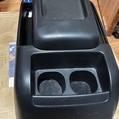 ハイエース200系コンソールボックス