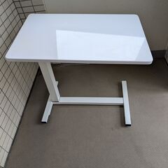 【お話中】手動　昇降デスク　角度、高さW 調節可能