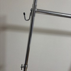ハンガーラック　カバー付きの画像