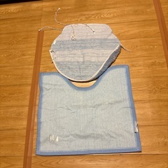 トイレマットレスフタカバーセットの画像
