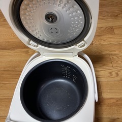 炊飯器(決まりました)の画像