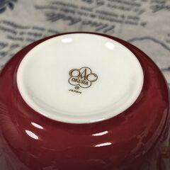 【日本製高級洋食器】大倉陶園 モーニングカップ＆ソーサー（赤・金）の画像