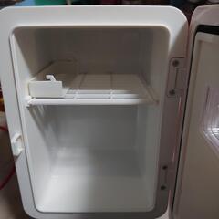 ミニ冷蔵庫の画像