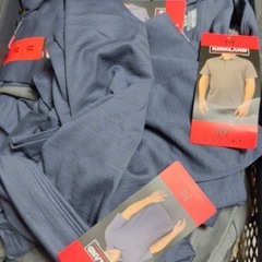 新品服とカバンと靴の画像