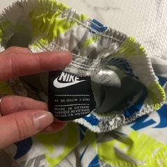NIKE 98-104cm 半ズボン ハーフパンツの画像