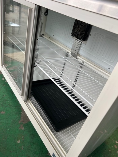 2016年製Panasonicテーブル形冷蔵ショーケース ①