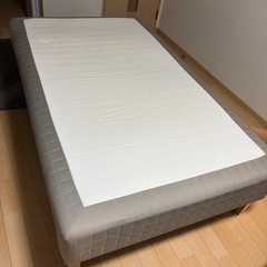 IKEAイケア　セミダブルベッド