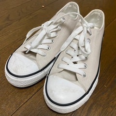 スニーカー　24.5cm