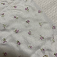 美品♡Maison de FLEURのバラ柄トートバッグです☺️の画像