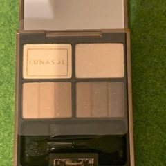 LUNASOL ルナソル　アイシャドウ