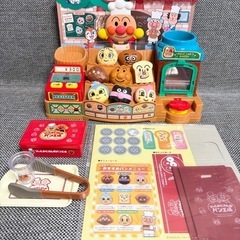 〈100〉アンパンマン　かまどでやこう♪ジャムおじさんのやきたて...