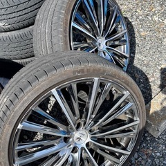 Weds kranze ホイール 19インチ 引っ張りの画像