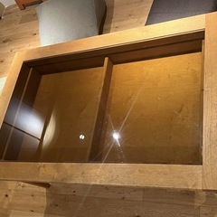 引出付きガラストップテーブル　センターテーブル