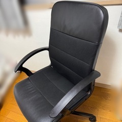 IKEAデスクチェア　
レンベルゲット　　　