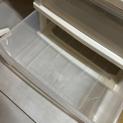 3段衣装ケースの画像