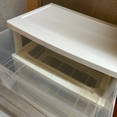 3段衣装ケースの画像