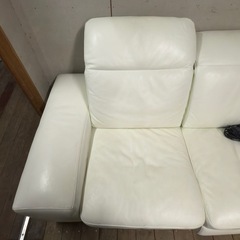 【1066】Domicill 電動リクライニング　ソファ　牛皮の画像