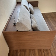 ニトリ　ベッドソファ
