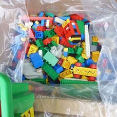 メーカー不明　詳細不明　組み立てブロック　（LEGO？ その他）色々まとめ　おもちゃ　ブロック　子供玩具　動作未確認　欠品有の画像