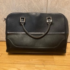 ペッレモルビダ ブリーフケース