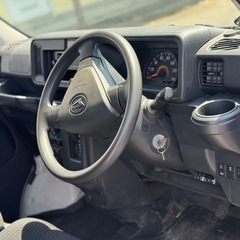 ダイハツ ハイゼットカーゴ4WD 平成30年 走行距離8万キロ 車検８年4月の画像