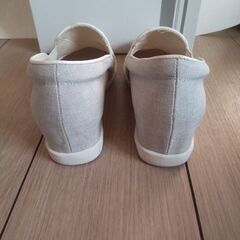 メルモ MELMO スリッポンスニーカーの画像