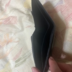 二つ折り財布の画像