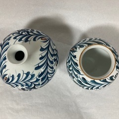 飾り壺 花瓶 2種の画像