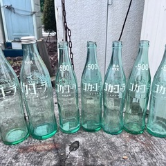 空瓶　空き缶　昭和レトロの画像