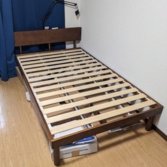 セミダブルベッドフレーム 