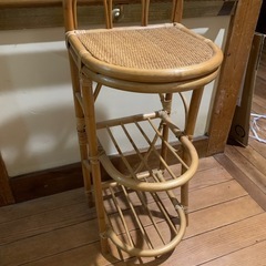 キッチンワゴンとラックの画像