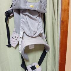 LILLE

baby 抱っこ紐