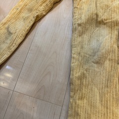 120サイズ　カーディガン　130サイズ　ズボンの画像