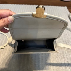 ショルダーバッグ
の画像