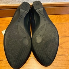 MUJI 無印良品  疲れにくい 撥水　パンプス 23.5cmの画像