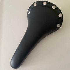 自転車　サドル　