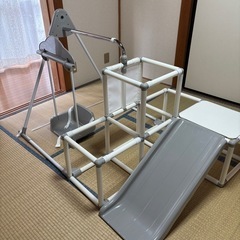 室内用遊具 ジャングルジム 滑り台 鉄棒　 の画像