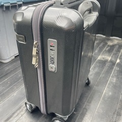 終了:キャリーバッグ訳あり中古品の画像