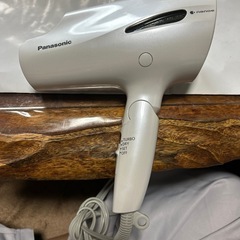 ヘアードライヤー