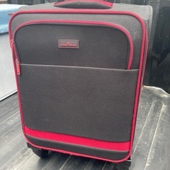 キャリーバッグそのニ中古品