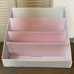 牛乳パック　本棚