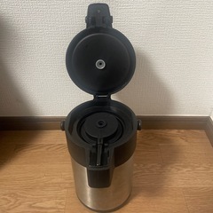 保温ポットの画像