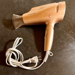 パナソニック　ドライヤー　ナノケア　EH-NA0B