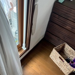 アイリスオーヤマ窓枠室内物干しの画像